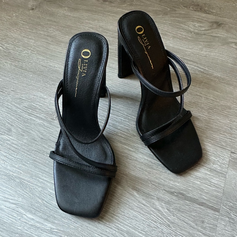 Black Strappy Heals